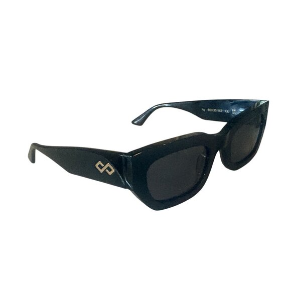 Karen Wazen Ivy Sunglasses in Black main image 7